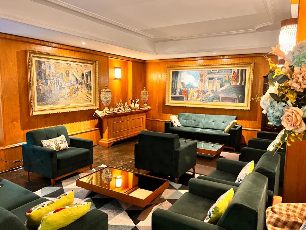 Bella Italia Hotel